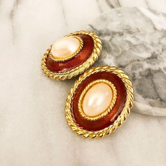 Vintage Large Faux Pearl Earrings-Clip On, Oval Cabochon, Rust Red Gold Toned - Picture 2 of 7